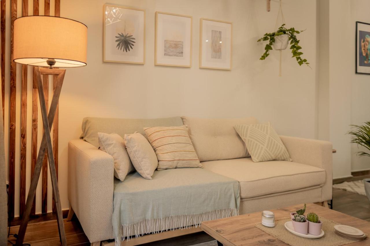 Aphrodite's On Agia Sofia Midas Appartement *
